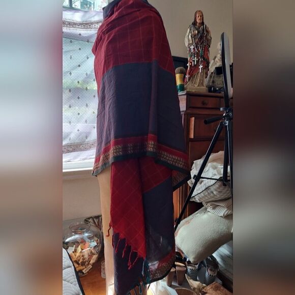 Large Shawl Wrap Deep Rich Colors Gold Trim 7 ft long - Picture 2 of 9